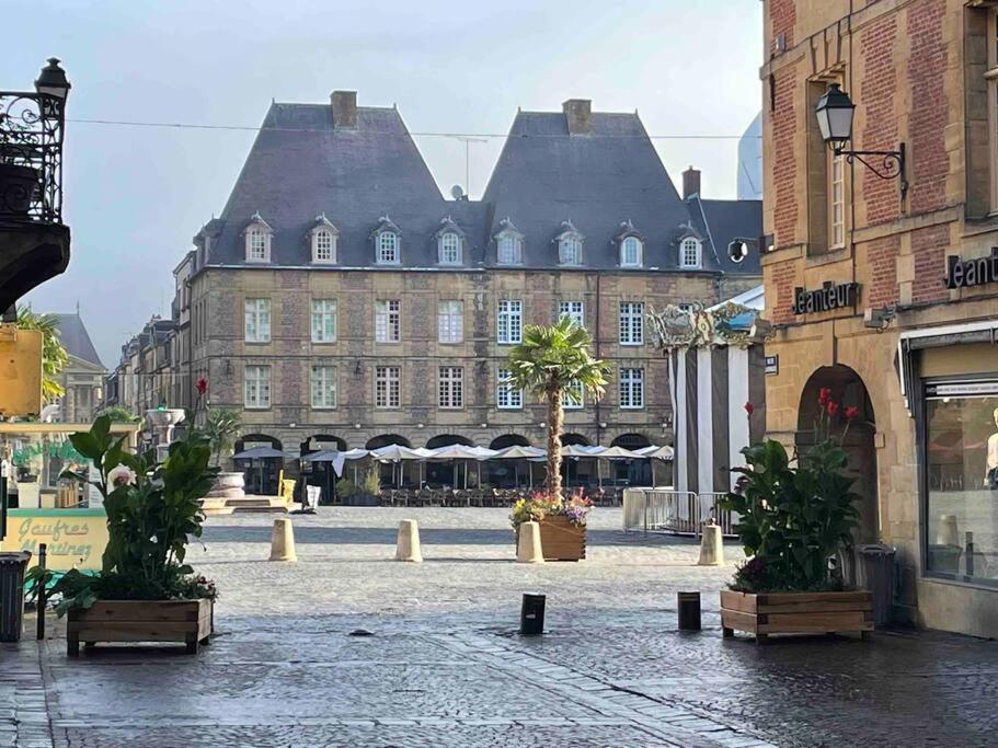 La Mezzanine - Hypercentre - Rue Pietonne Lägenhet Charleville-Mézières Exteriör bild